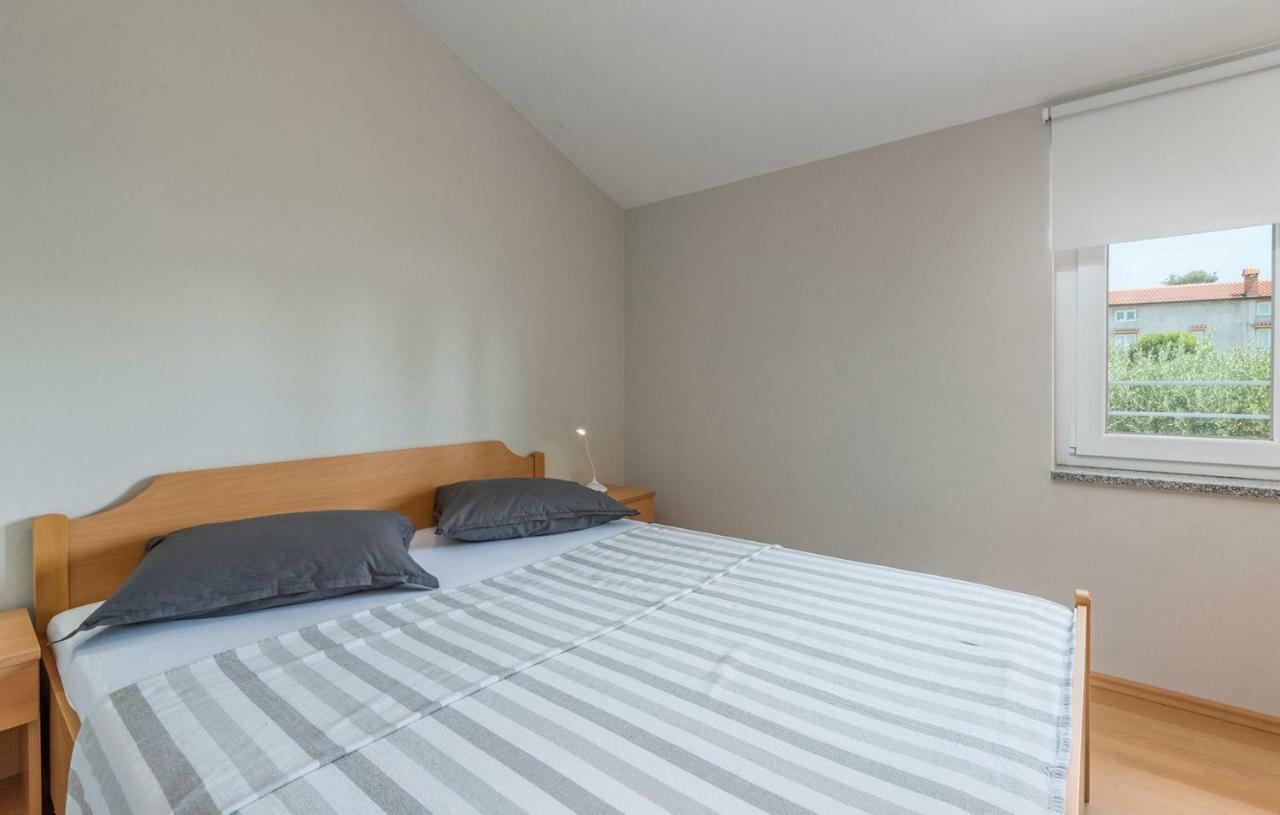 Apartment Green With Balcony Nova Vas  Екстер'єр фото